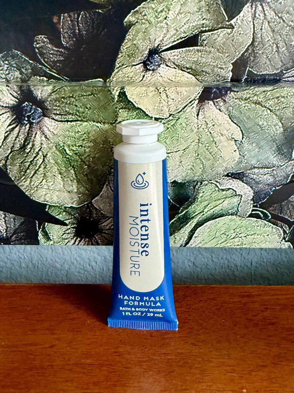 3/$20 SALE - NEW on-the-go Hydration Hand Cream Bath & Body Works